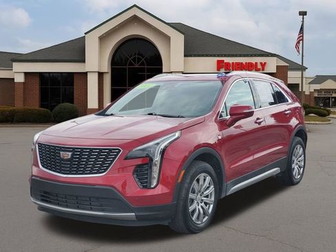 Used 2022 Cadillac XT4 Premium Luxury w/ Driver Awareness Package AWD/4WD image 2