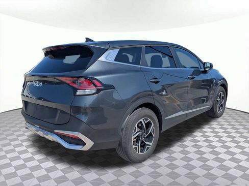 Used 2024 Kia Sportage LX FWD image 3