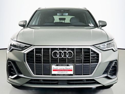 New 2025 Audi Q3 2.0T Premium image 2