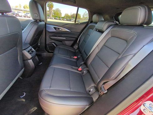New 2026 Chevrolet Equinox EV LT AWD/4WD image 24