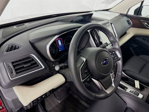 Used 2022 Subaru Ascent Touring image 4
