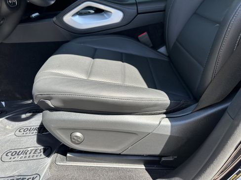 Used 2023 Mercedes-Benz GLE 350 4MATIC image 24