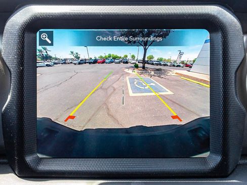 Used 2021 Jeep Gladiator Sport AWD/4WD image 15