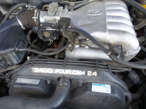 Used 2002 Toyota 4Runner SR5 AWD/4WD image 61