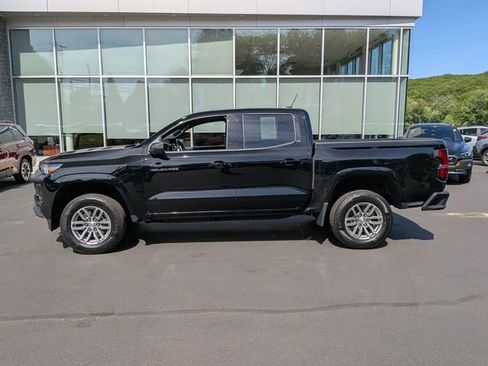 Used 2023 Chevrolet Colorado LT RWD image 6