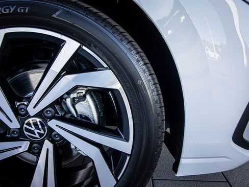 New 2026 Volkswagen Jetta SEL image 22