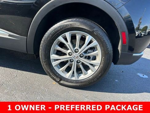 Used 2023 Buick Envision Preferred FWD image 10