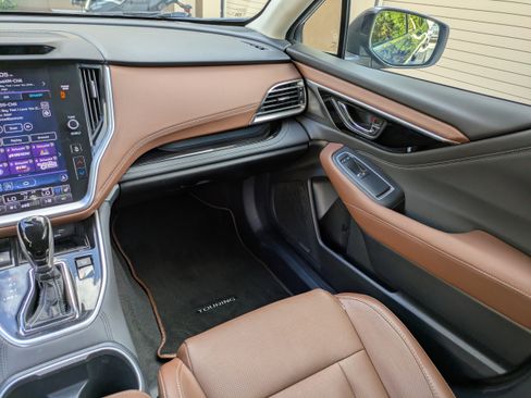 Used 2021 Subaru Outback Touring XT image 13