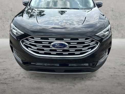 Used 2019 Ford Edge SEL w/ Equipment Group 201A AWD/4WD image 13