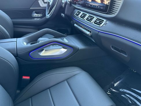New 2026 Mercedes-Benz GLE 450 4MATIC image 16