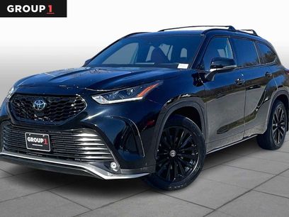Used 2024 Toyota Highlander XSE