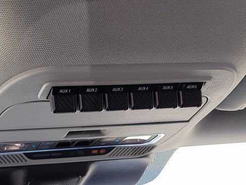 New 2025 Ford F350 Lariat image 9