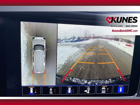 Used 2023 GMC Yukon Denali image 19