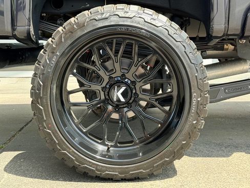 Used 2024 GMC Sierra 2500 Denali Ultimate w/ Snow Plow Prep/Camper Package image 54