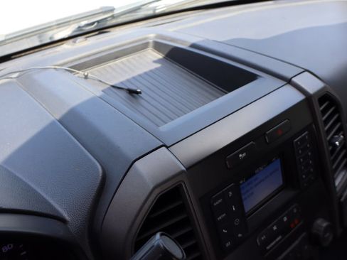 Used 2020 Ford F450 4x4 Regular Cab Super Duty image 25