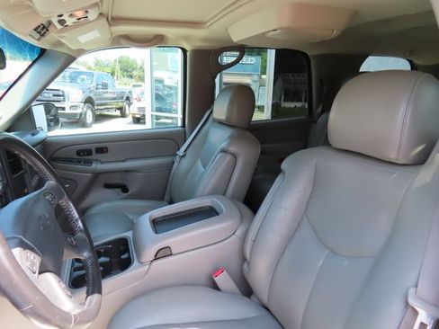 Used 2006 Chevrolet Tahoe LT w/ LT Preferred Equipment Group AWD/4WD image 20