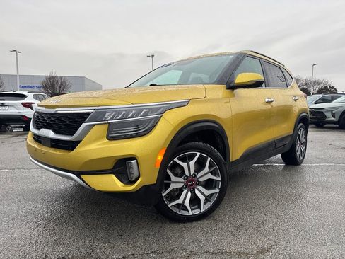 Used 2023 Kia Seltos SX w/ SX Sunroof Package image 1