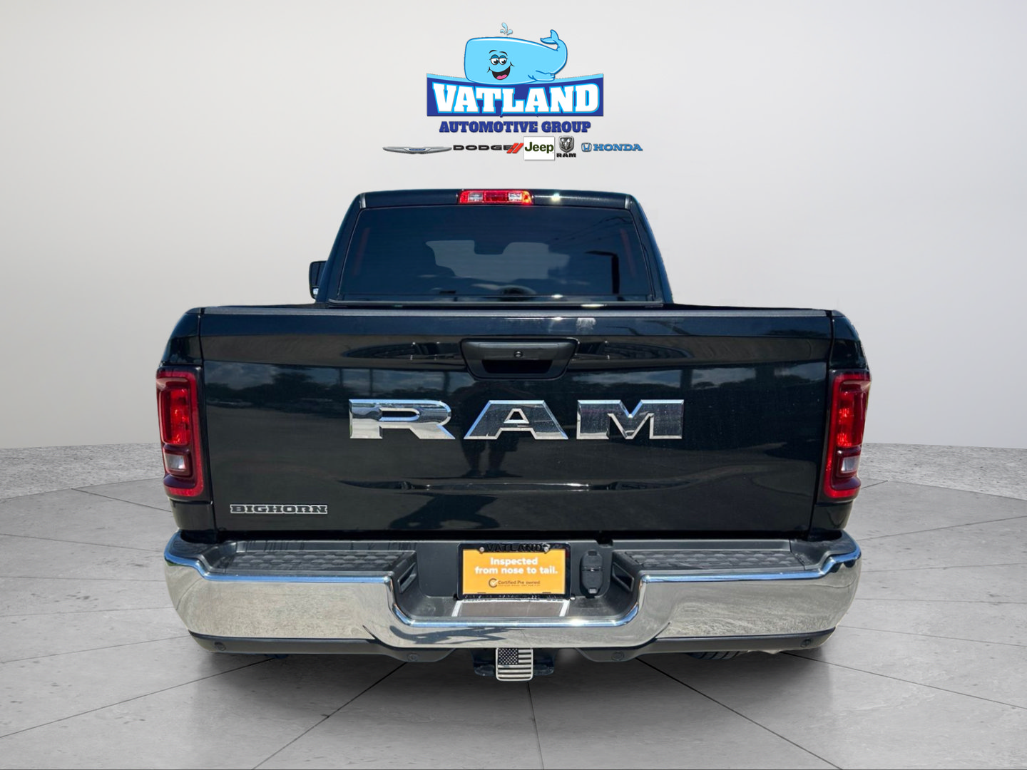 Certified 2025 RAM 2500 Tradesman w/ Chrome Appearance Group RWD image 4