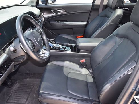Used 2025 Kia Sportage EX w/ EX Premium Package AWD/4WD image 10