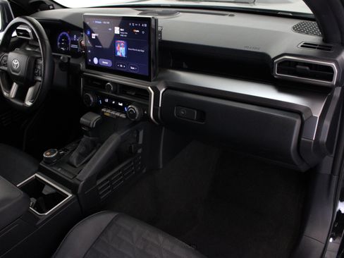 Used 2025 Toyota 4Runner TRD Sport Premium AWD/4WD image 38