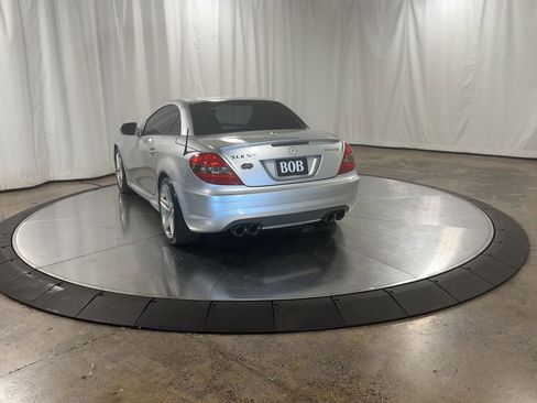 Used 2009 Mercedes-Benz SLK 55 AMG image 8