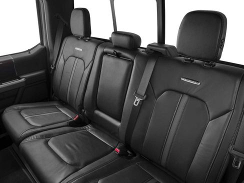 Used 2017 Ford F250 Platinum w/ Platinum Ultimate Package AWD/4WD image 8