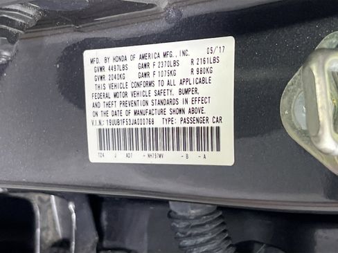 Used 2018 Acura TLX w/ Technology Package FWD image 32