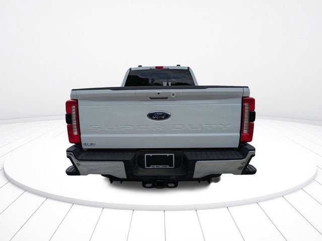 Used 2024 Ford F250 Lariat AWD/4WD image 5