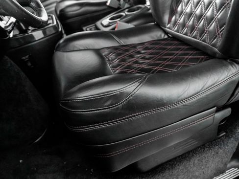 Used 2023 GMC Savana 2500 image 26