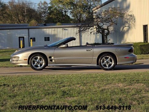 Used 2002 Pontiac Firebird Trans Am image 9