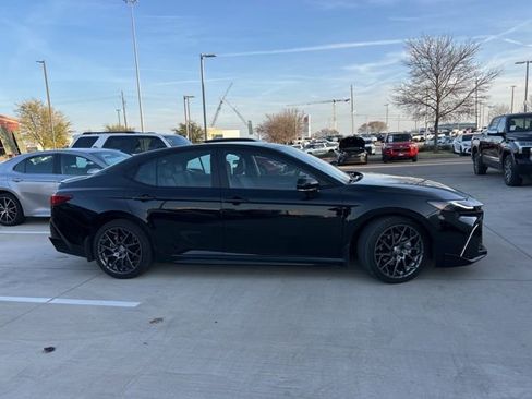 Used 2025 Toyota Camry XSE image 2