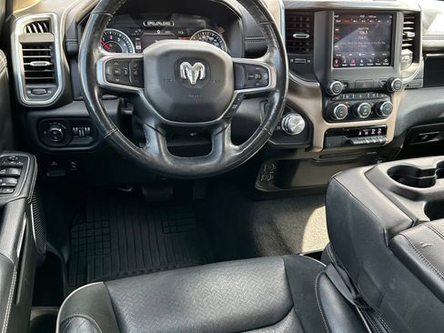 Used 2019 RAM 1500 Laramie AWD/4WD image 15