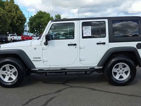 Used 2016 Jeep Wrangler Unlimited Sport w/ Quick Order Package 24S AWD/4WD image 5