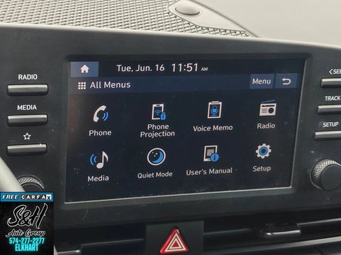 Used 2025 Hyundai Elantra Sport FWD image 10
