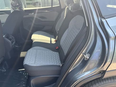 New 2025 Volkswagen Tiguan S image 10