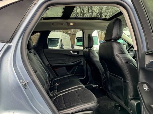 Used 2022 Ford Escape SEL AWD/4WD image 11
