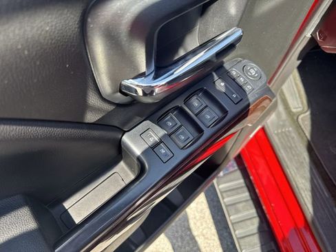 Used 2018 GMC Sierra 1500 SLT w/ SLT Premium Package AWD/4WD image 22