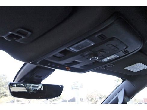 Used 2021 Chevrolet Tahoe High Country w/ Premium Package image 23