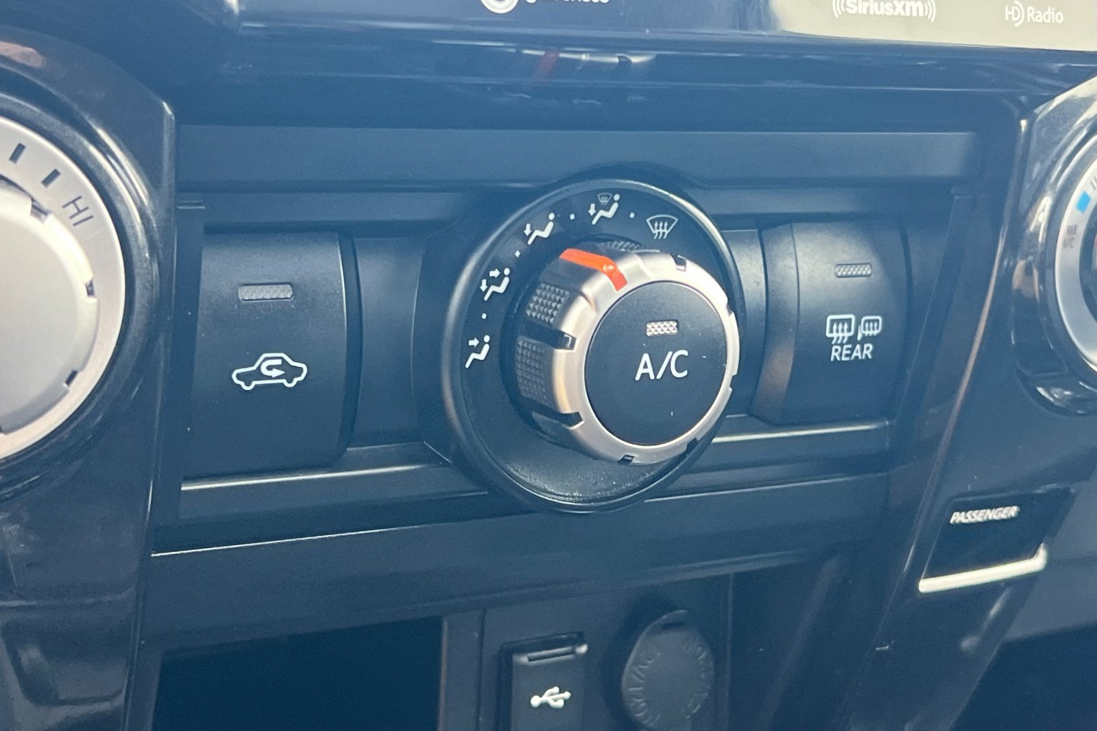 Certified 2023 Toyota 4Runner TRD Off-Road Premium w/ Moonroof Package AWD/4WD image 21