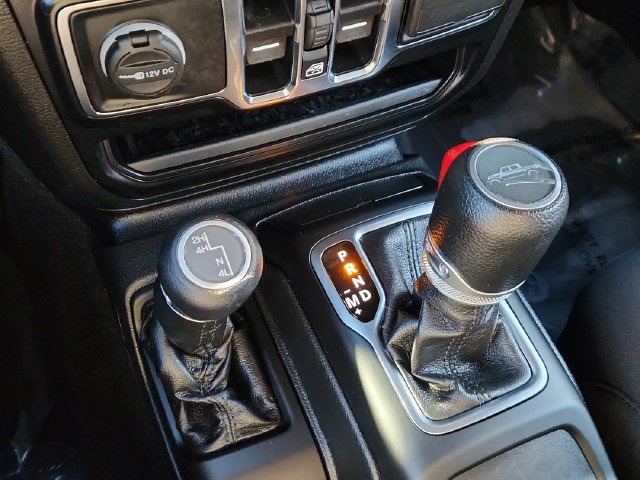 Used 2021 Jeep Gladiator Sport AWD/4WD image 43