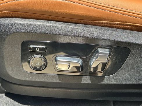 Used 2023 BMW X5 xDrive40i w/ M Sport Package AWD/4WD image 27