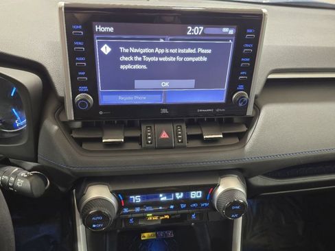Used 2022 Toyota RAV4 XSE AWD/4WD image 3