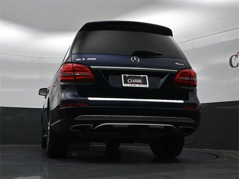 Used 2017 Mercedes-Benz GLS 450 4MATIC image 23