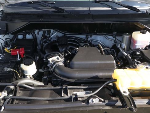 Used 2020 Nissan NV 2500 SV RWD image 14