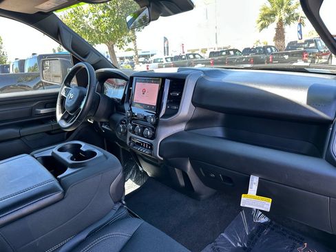 Used 2025 RAM 1500 Tradesman AWD/4WD image 14