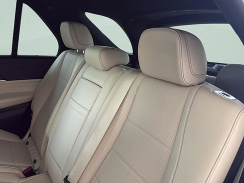Certified 2021 Mercedes-Benz GLE 350 image 25