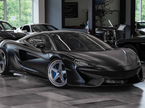 Used 2017 McLaren 570S RWD image 2