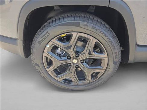 Used 2026 Rivian R1S Adventure AWD/4WD image 25