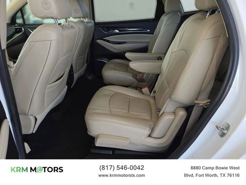 Used 2019 Buick Enclave Essence image 10