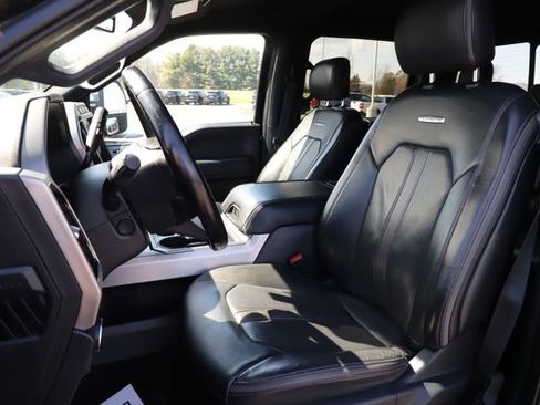 Used 2022 Ford F350 Platinum image 17